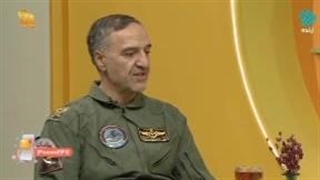 نقش خلبان پاسدار حسن صندوقساز در مهار آتش در شب در بندر شهید رجایی