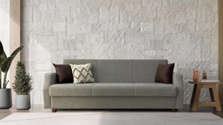 همچی تو این ویدیو عادی بنظر می رسید تا وقتی بیشتر دقت کردم