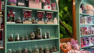 گالری گل خورشید شیراز