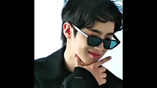 سریال قشنگ و کیوتی که تازه شروع شده رو میبینین ؟(پسره یه ایدل معروفه ولی از گروهش اخراج میشه و دختری که ترانه نویسه:)My story