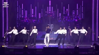 اجرای اهنگ  she was pretty  توسط انهایپن و jyp در فستیوال wevesre con 2024 (درخواستی)