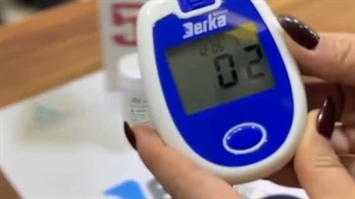 نحوه کار با دستگاه پایش قند خون درکا