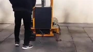 استاکر برقی خودکششی وشارژی