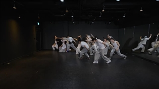 권은비(KWON EUNBI) 'Hello Stranger' Dance Practice