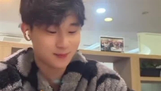 مرسی خودم سواد نداشتم ۰_۰