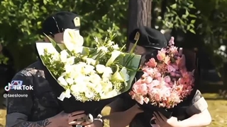 چقدر دلم براشون یه ذره شده بود⁦•́⁠ ⁠ ⁠‿⁠ ⁠,⁠•̀⁩