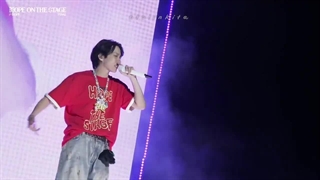 اجرای jamias vu توی کنسرت فاینال جیهوپ