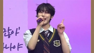 کاور Bam yang gang از BIBI توسط سونو در کنسرت +Fate/ تقدیم به شبنم مهربونم که پیشاپیش عروسی رو تبریک بگیم♡