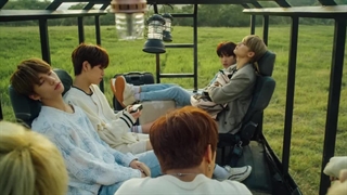 Stray Kids "부작용(Side Effects)" M/V