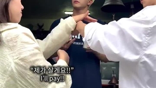 وقتی سر حساب کردن بحث میشه جین جین کاگر پاره وقت astro