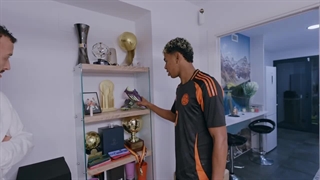 تور خانه لامین یامال ستاره بارسلونا