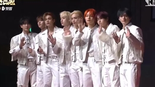 موهای اینا رو نگااااااااااا واییییییییییییییییی