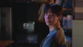 سریال قهرمان نقدی قسمت 1 + زیرنویس فارسی