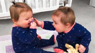 بچه های بامزه و خنده دار