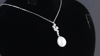 گردن آویز مروارید روشنک با زنجیر