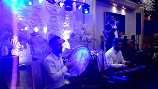 اجرای محشر سامان طهرانی با گروه موسیقی سنتی کاریزما