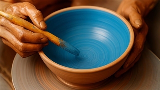 سفالگری و صنایع دستی به طرز عجیبی رضایت‌بخش | خاک رس، دست‌ها و خلاقیت‌های آرامش‌بخش