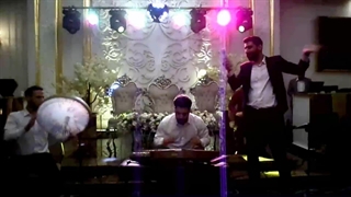 اجرای آهنگ شاد من یه پرندم توسط گروه کاریزما