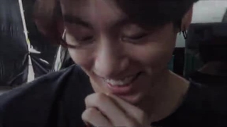 جونگ کوک خیلی مهربونه حتی با یه دختر بچه! بی تی اس/ جونگ کوک