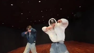 چالش آهنگ knife از نیکی انهایپن با یونجون از تی‌اکس‌تی