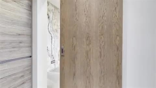 نحوه باز شدن درب روکار ریلی