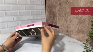 جعبه شیرینی یک کیلویی 23*23 طرح تمشک