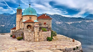 مونته‌نگرو سرزمین کوه دریا و تاریخ