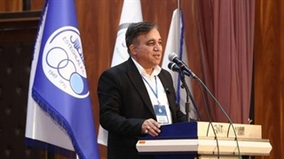 بهترین گزینه برای سرمربیگری استقلال از نظر محمد مومنی