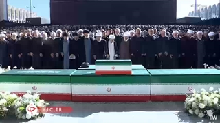 اللهم انا لا نعلم منه الا خیرا...   اقامه نماز بر پیکر رهبر شهید انقلاب